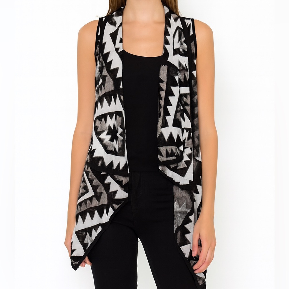 SAY WHAT? Geometric Aztec Black and White Open Front Sweater Vest Medium